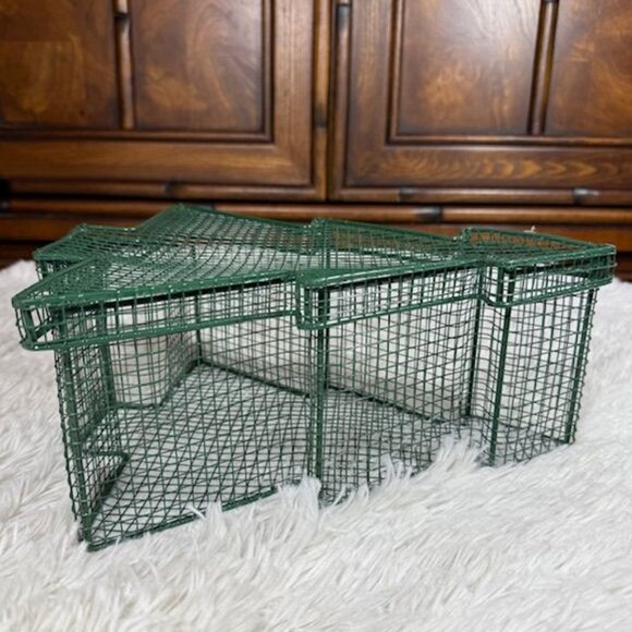 Vintage 3pc Metal Green Christmas Tree Basket & Lid + Gold Loop Top Basket Set - Picture 7 of 12